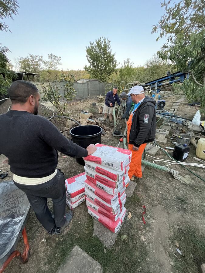 Sondă geotermală — groutul special pentru umplerea găurii
